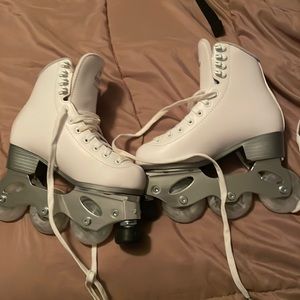 In-line Figure Skates